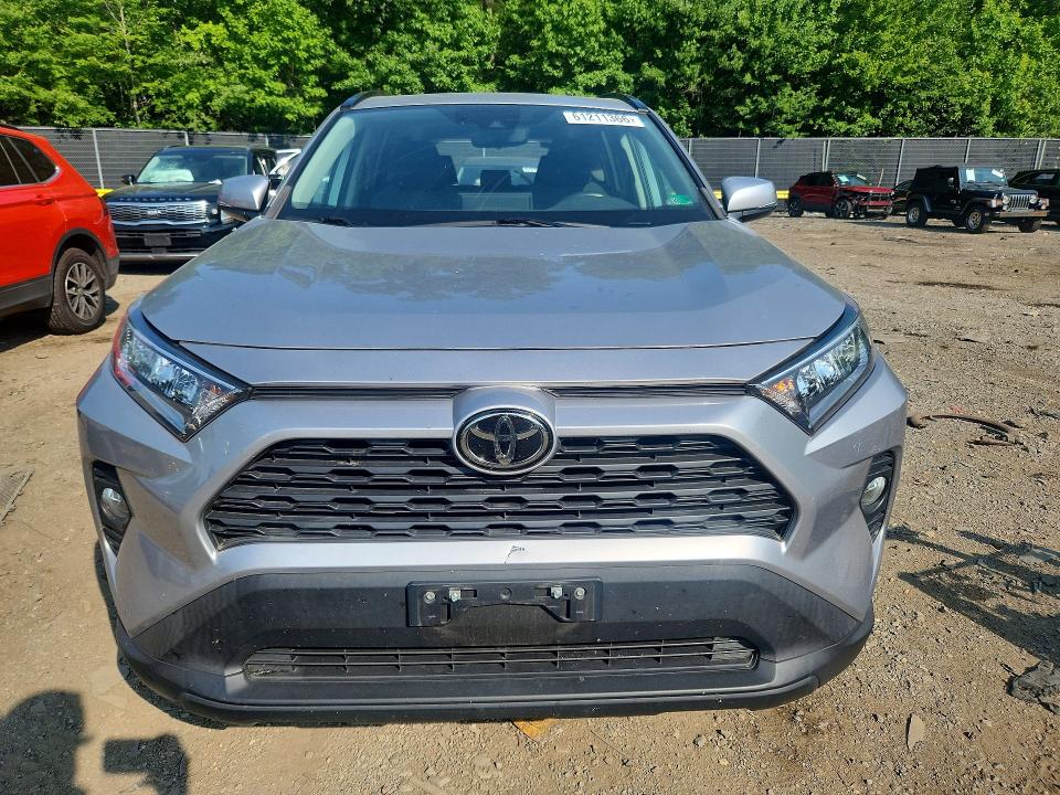 Photo 5 from auction – 2021 TOYOTA RAV4 with VIN 2T3P1RFV7MC166229
