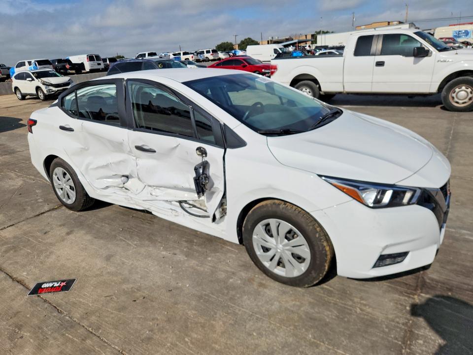 Photo 4 from auction – 2022 NISSAN VERSA with VIN 3N1CN8DVXNL845535