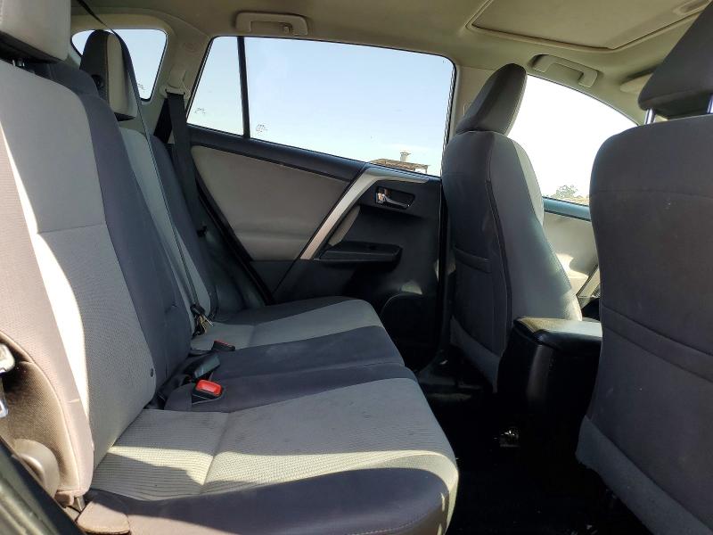 Photo 11 from auction – 2014 TOYOTA RAV4 with VIN 2T3WFREV8EW107107