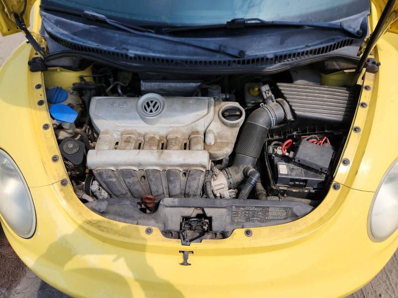 Photo 11 from auction – 2010 VOLKSWAGEN NEW BEETLE with VIN 3VWPG3AG1AM010135