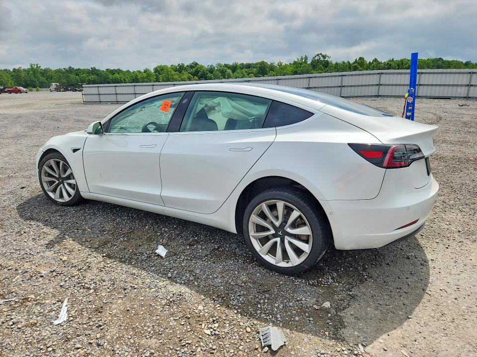 Photo 2 from auction – 2019 TESLA MODEL 3 with VIN 5YJ3E1EB4KF200060