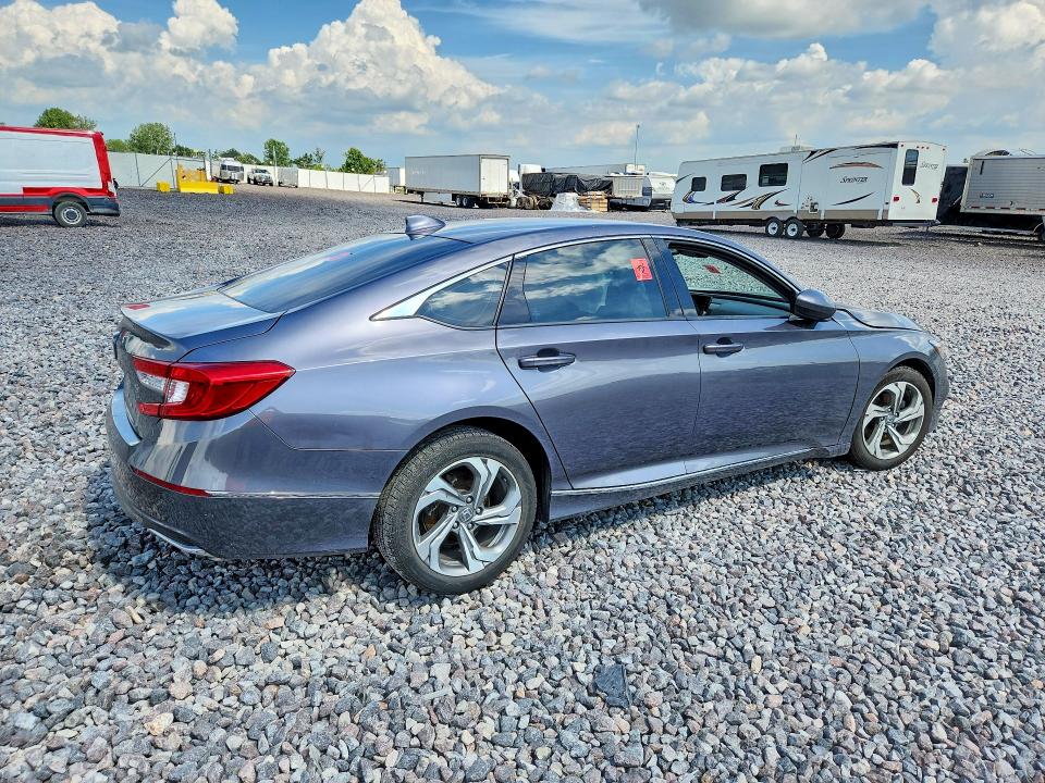 Photo 3 from auction – 2018 HONDA ACCORD with VIN 1HGCV1F44JA227543