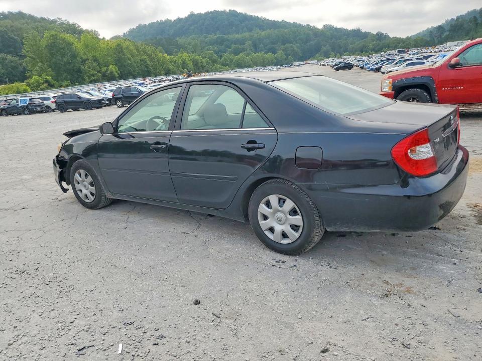 Photo 2 from auction – 2002 TOYOTA CAMRY with VIN 4T1BE32K22U633360