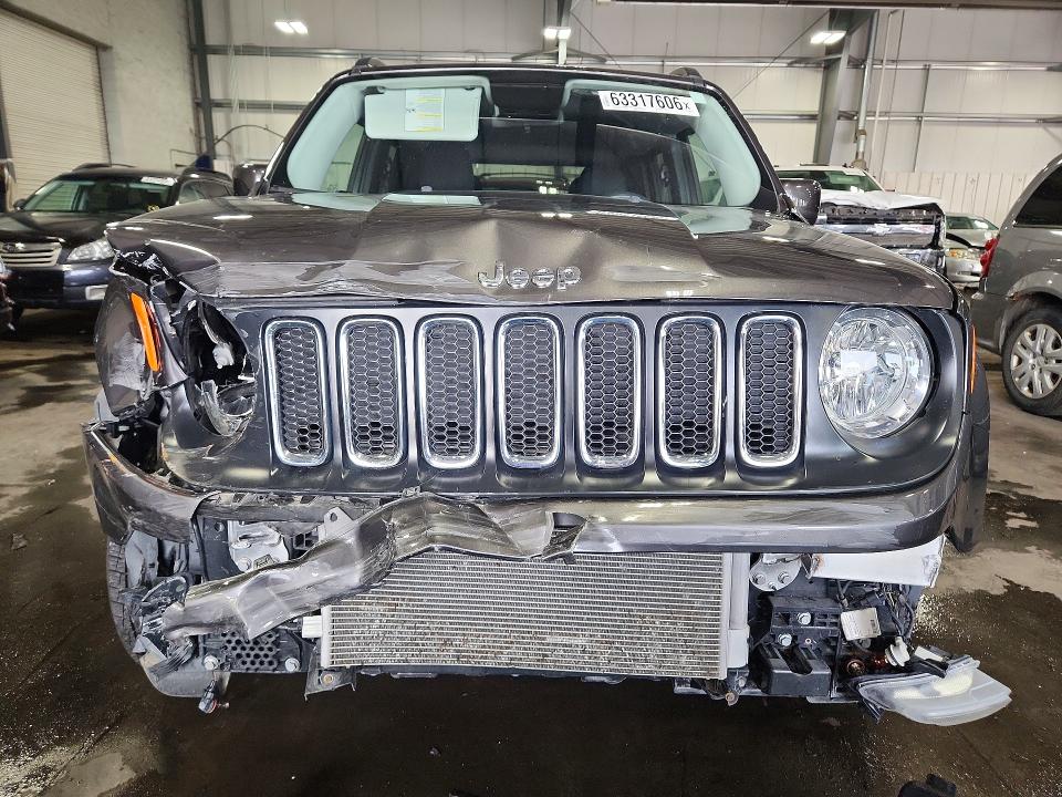 Photo 5 from auction – 2017 JEEP RENEGADE with VIN ZACCJBBB7HPF67915