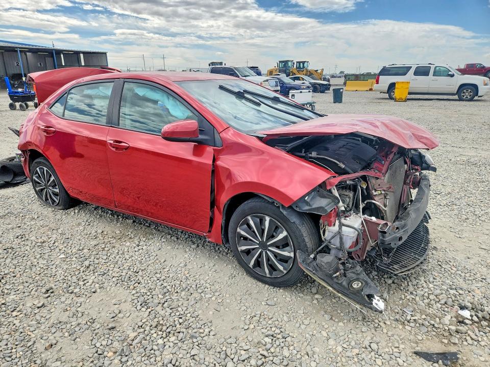 Photo 4 from auction – 2016 TOYOTA COROLLA with VIN 5YFBURHE6GP476691