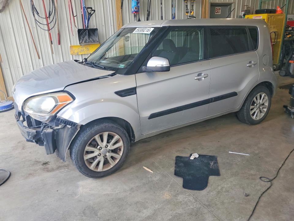 KIA SOUL 2012 with VIN KNDJT2A62C7418212 - Photo from auction