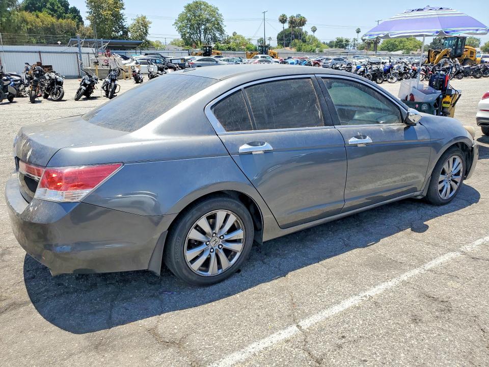 Foto 3 de la subasta – 2012 HONDA ACCORD con VIN 1HGCP2F82CA148362