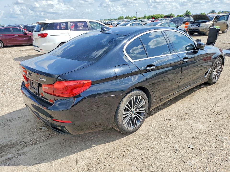 Photo 3 from auction – 2017 BMW 540 with VIN WBAJE5C3XHG913972