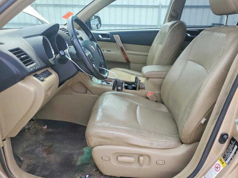 Photo 7 from auction – 2011 TOYOTA HIGHLANDER with VIN 5TDYK3EH7BS028259