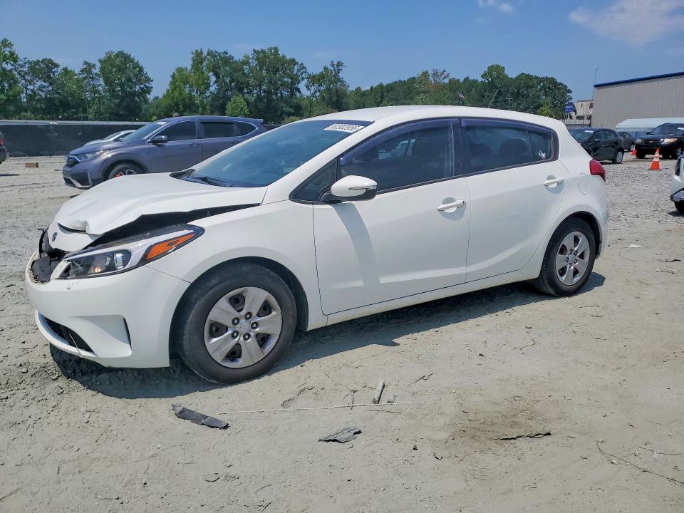 KIA FORTE5 2018 with VIN KNAFK5A83J5773536 - Photo from auction