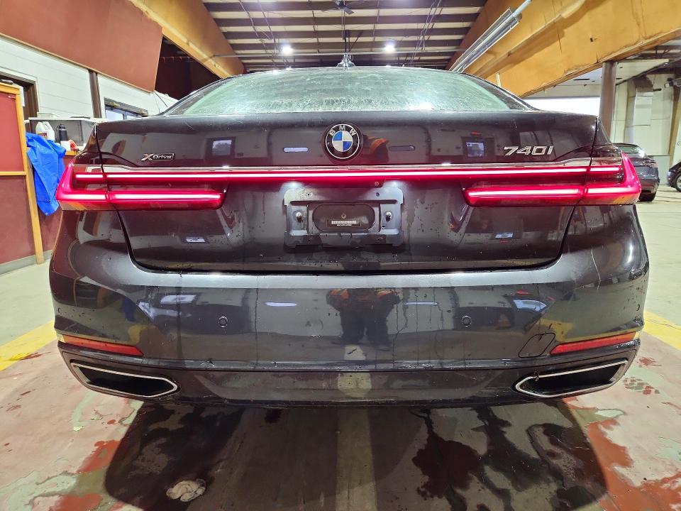 Photo 6 from auction – 2020 BMW 740 with VIN WBA7T4C01LGF97048