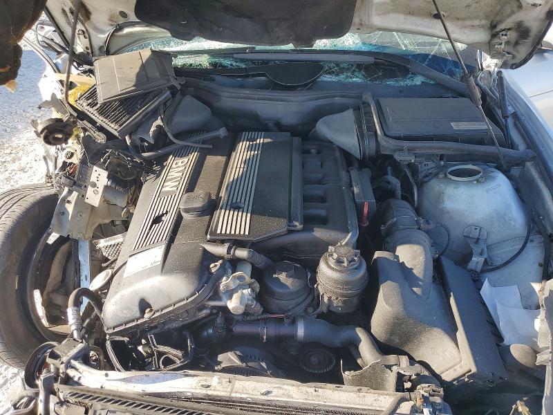Photo 11 from auction – 2001 BMW 525 with VIN WBADT43451GX20138