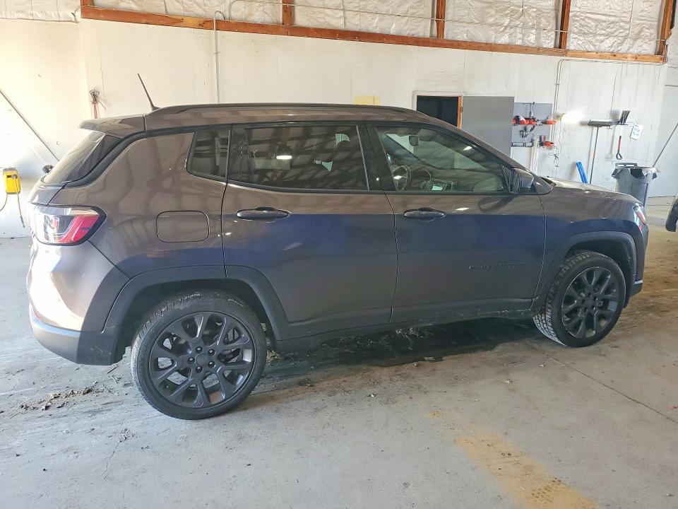 Photo 3 from auction – 2021 JEEP COMPASS with VIN 3C4NJDEB5MT591813