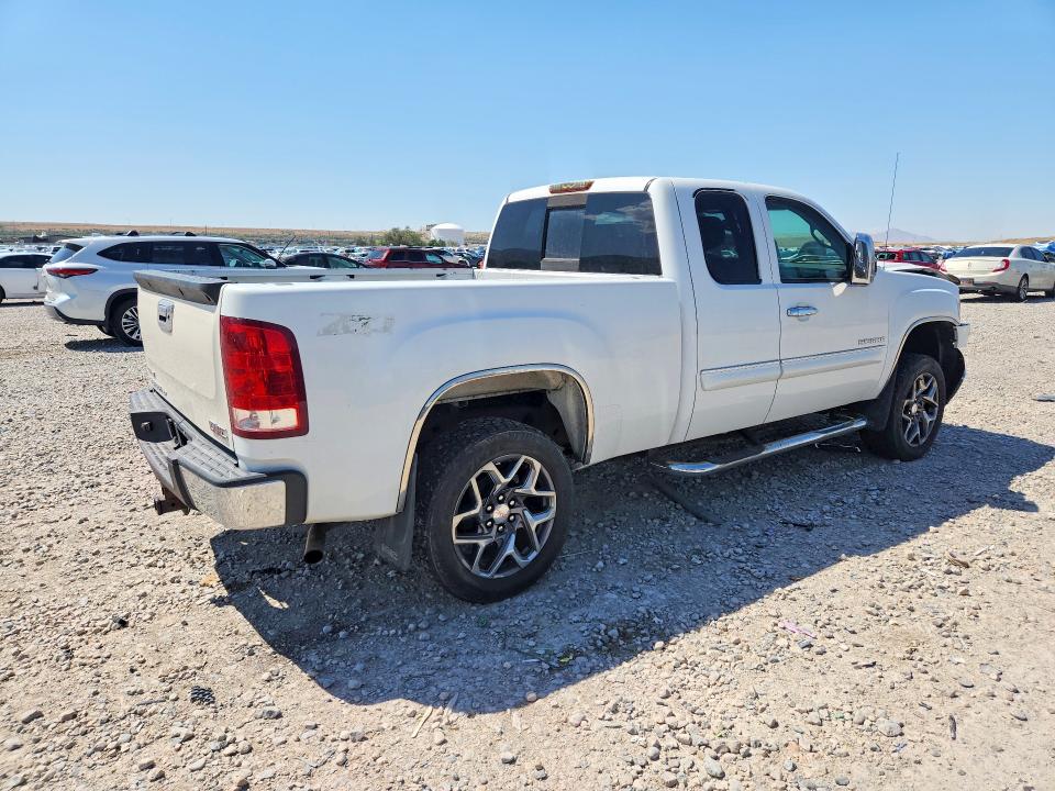 Photo 3 from auction – 2010 GMC SIERRA with VIN 1GTSKVE37AZ102654