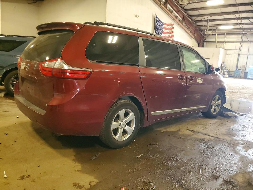 Photo 3 from auction – 2015 TOYOTA SIENNA with VIN 5TDKK3DC2FS641701