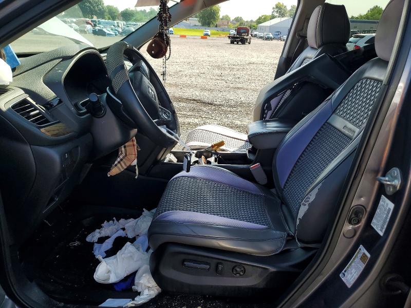 Photo 7 from auction – 2018 HONDA CR-V with VIN 7FARW2H52JE067515