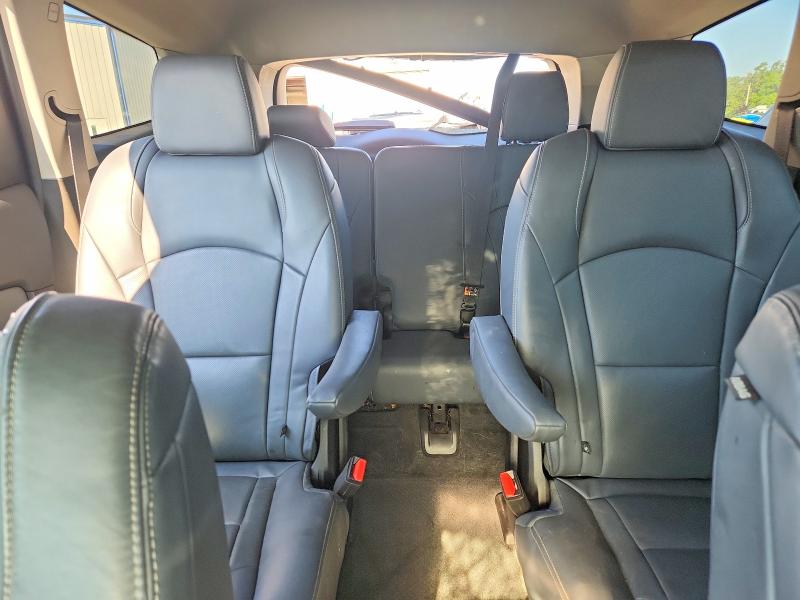 Photo 10 from auction – 2019 BUICK ENCLAVE with VIN 5GAEVAKWXKJ214359