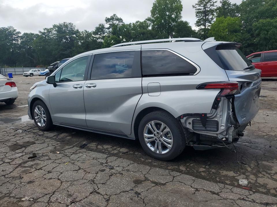 Foto 2 de la subasta – 2023 TOYOTA SIENNA con VIN 5TDESKFC2PS085380