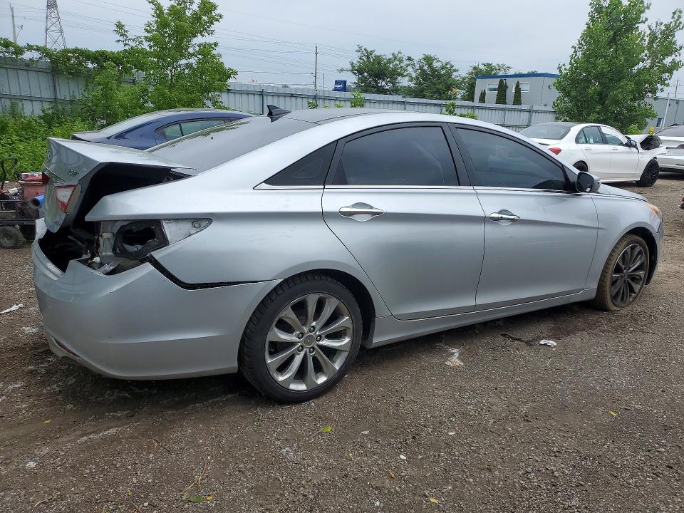 Photo 3 from auction – 2013 HYUNDAI SONATA with VIN 5NPEC4AB1DH690743