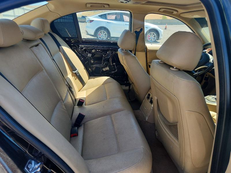 Photo 10 from auction – 2008 BMW 328 with VIN WBAVA37558NL45994
