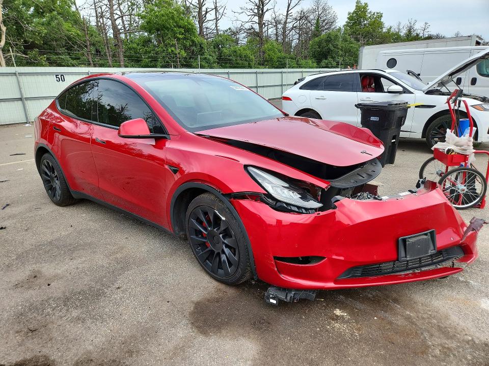 Photo 4 from auction – 2022 TESLA MODEL Y with VIN 7SAYGDEE7NF342566