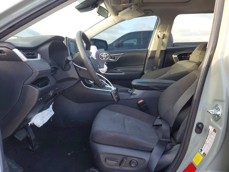Photo 7 from auction – 2021 TOYOTA RAV4 with VIN 2T3W1RFV0MW125970