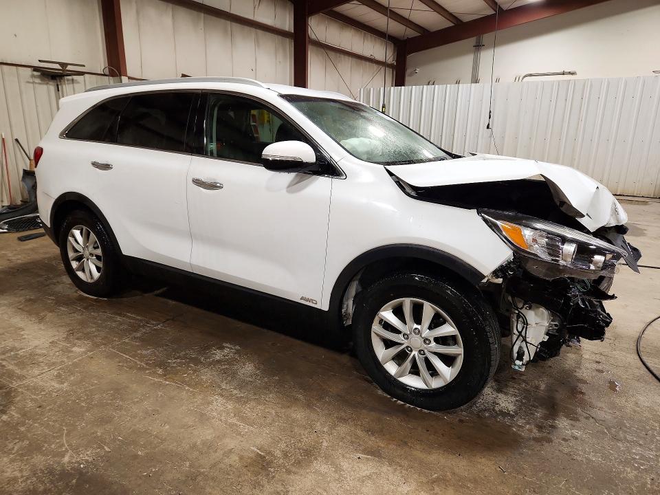 Photo 4 from auction – 2018 KIA SORENTO with VIN 5XYPGDA38JG413368