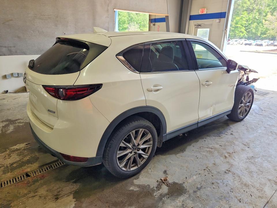 Photo 3 from auction – 2019 MAZDA CX-5 with VIN JM3KFBDMXK0521947