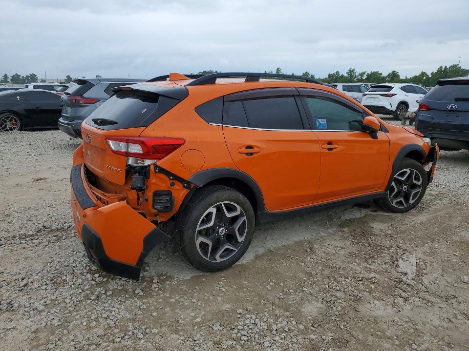 Photo 3 from auction – 2018 SUBARU CROSSTREK with VIN JF2GTAMCXJ8279428