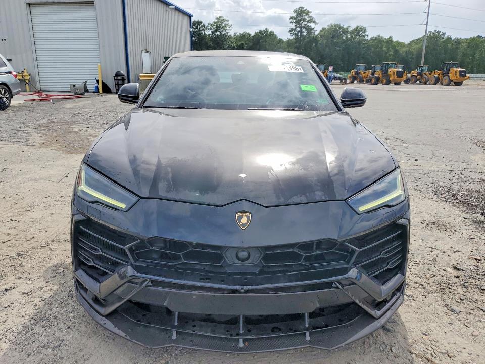 Photo 5 from auction – 2020 LAMBORGHINI URUS with VIN ZPBUA1ZL4LLA06641