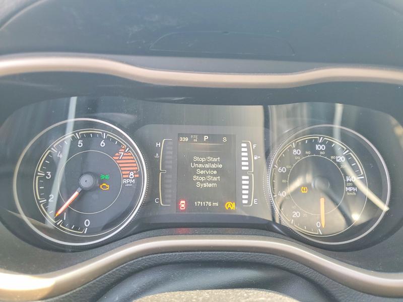 Photo 9 from auction – 2016 JEEP CHEROKEE with VIN 1C4PJMCS0GW236400