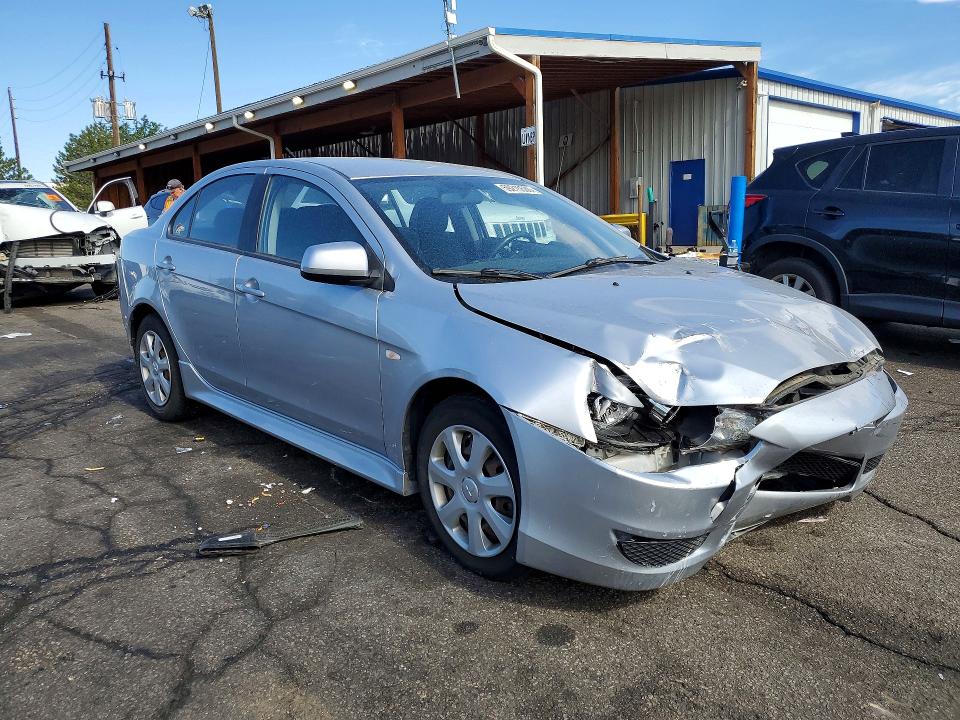 Снимка 4 от търг – 2014 MITSUBISHI LANCER с VIN JA32U2FU7EU019713