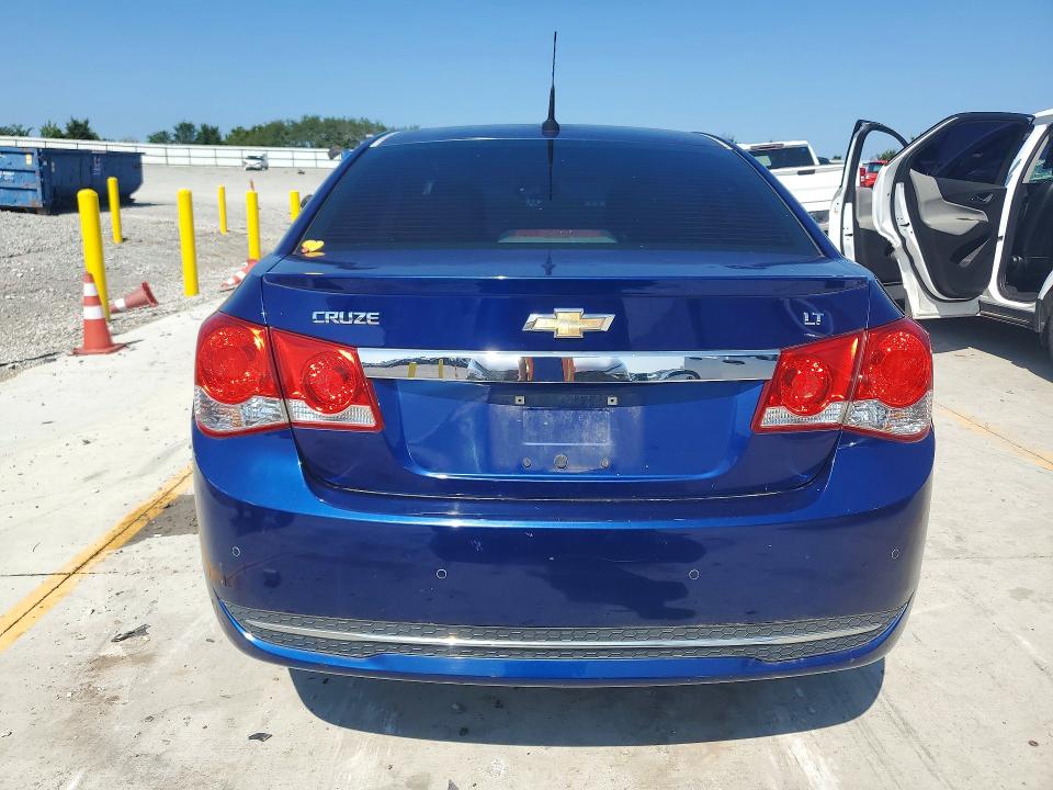 Photo 6 from auction – 2012 CHEVROLET CRUZE with VIN 1G1PF5SC9C7170010