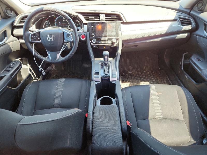 Photo 8 from auction – 2018 HONDA CIVIC with VIN 2HGFC2F86JH036221