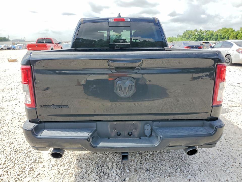 صورة رقم 6 من المزاد - 2022 RAM 1500 مع VIN 1C6RREFT9NN124538