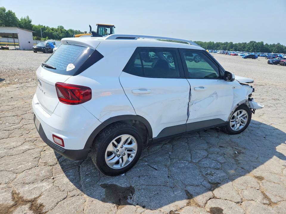 Photo 3 from auction – 2020 HYUNDAI VENUE with VIN KMHRC8A35LU025782