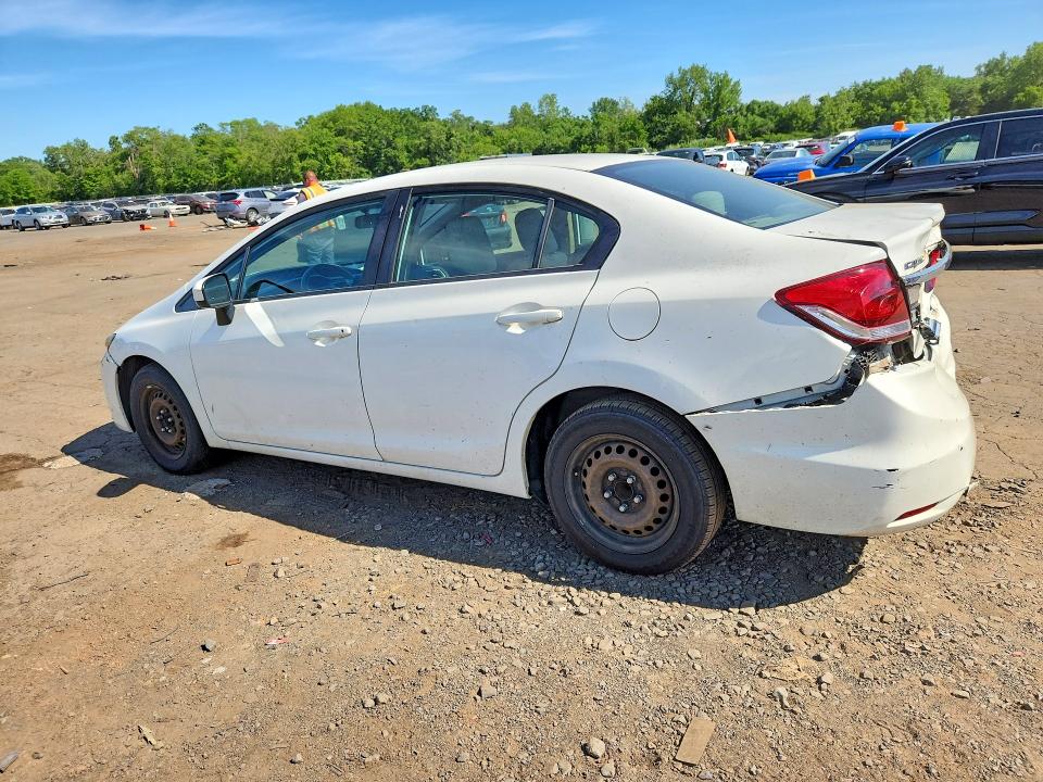 Photo 2 from auction – 2015 HONDA CIVIC with VIN 19XFB2F58FE297151