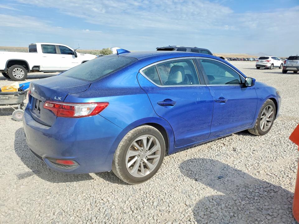 Photo 3 from auction – 2017 ACURA ILX with VIN 19UDE2F31HA016666