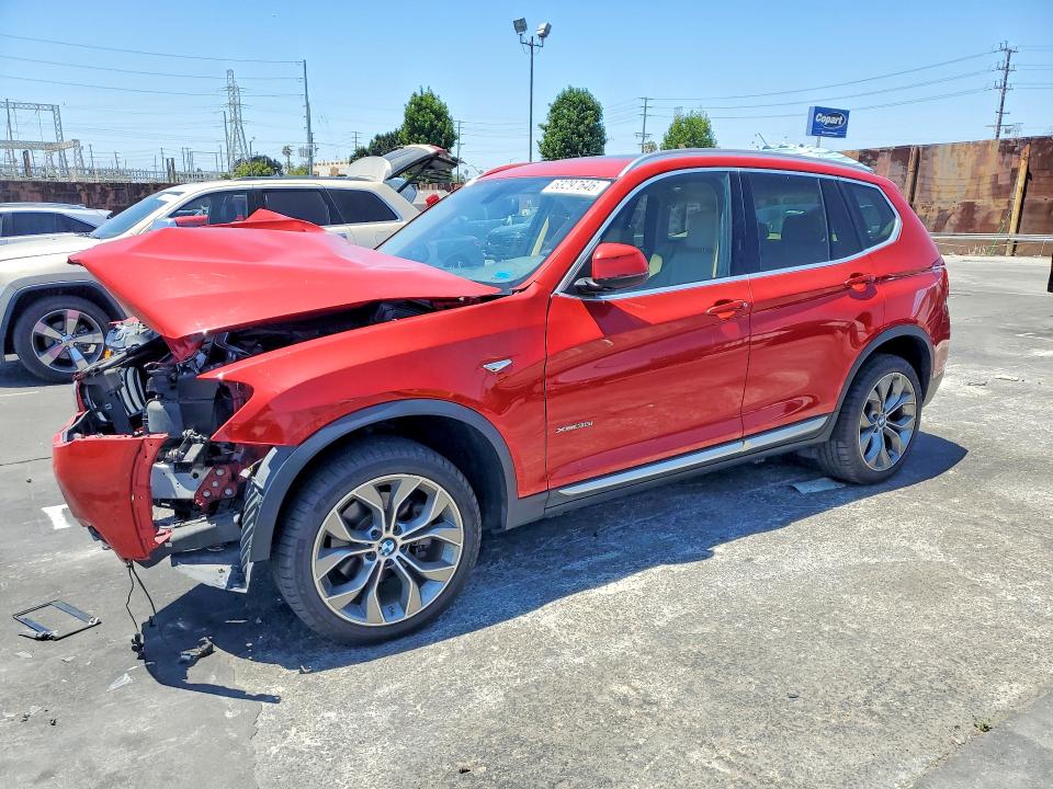 BMW X3 2015 مع رقم تعريف المركبة 5UXWX7C59F0K35137 - صورة من المزاد