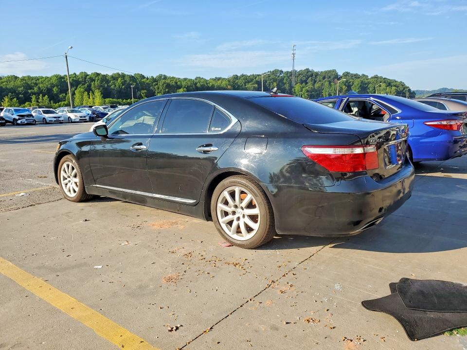 Photo 2 from auction – 2007 LEXUS LS with VIN JTHBL46F375041348