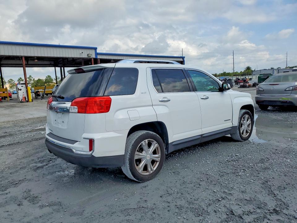 Photo 3 from auction – 2017 GMC TERRAIN with VIN 2GKALPEK7H6335858
