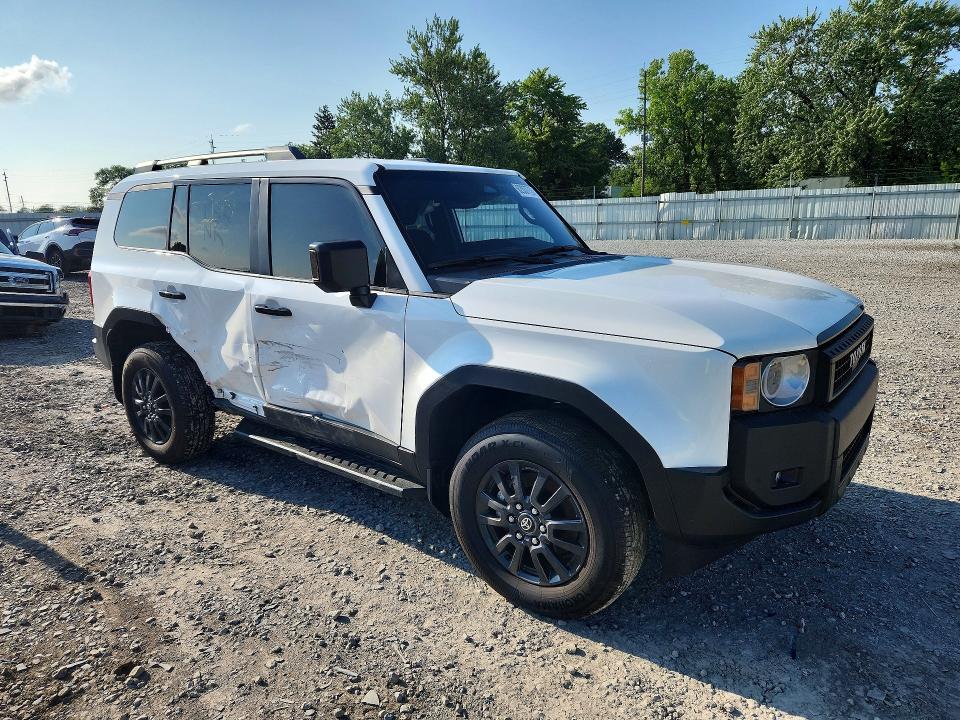 Photo 4 from auction – 2026 TOYOTA LAND CRUISER with VIN JTEABFAJ7TK050326