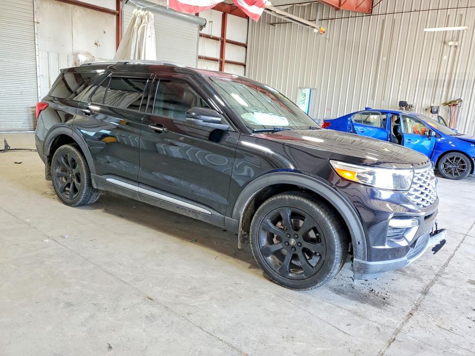 Photo 4 from auction – 2020 FORD EXPLORER with VIN 1FM5K8HC2LGD19548