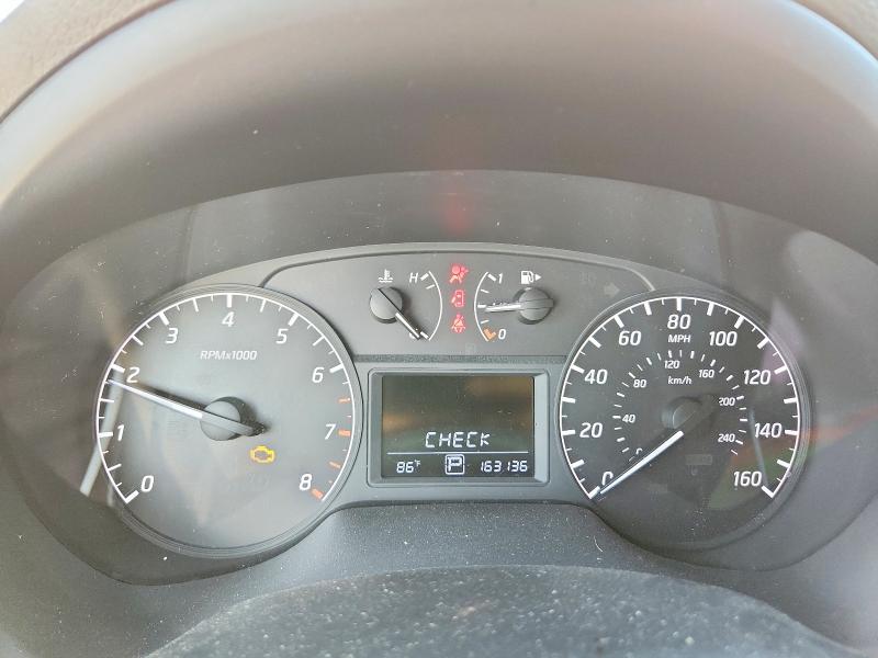 Photo 9 from auction – 2017 NISSAN SENTRA with VIN 3N1AB7AP5HY261728