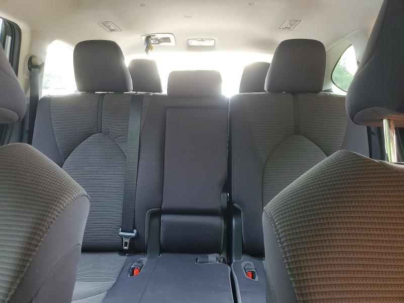 Photo 10 from auction – 2022 TOYOTA HIGHLANDER with VIN 5TDBZRBHXNS243907