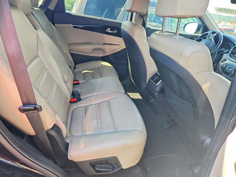 Photo 11 from auction – 2019 KIA SORENTO with VIN 5XYPHDA51KG442789