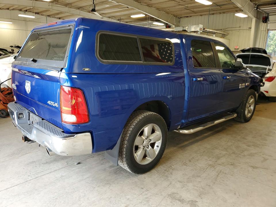 Photo 3 from auction – 2017 RAM 1500 with VIN 3C6RR7LT8HG543929