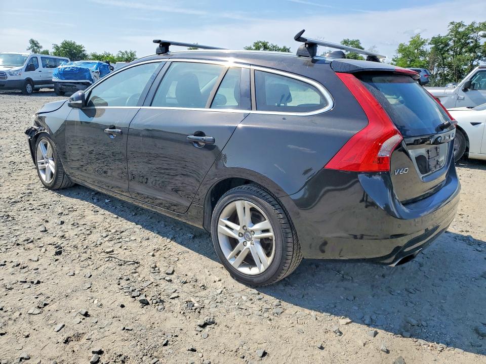 Photo 2 from auction – 2015 VOLVO V60 with VIN YV1612SC7F1213387