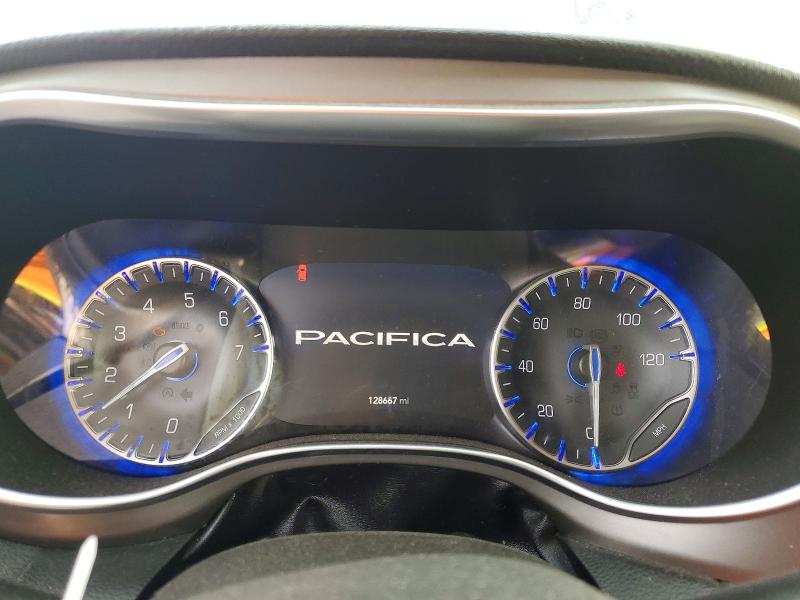 Photo 9 from auction – 2018 CHRYSLER PACIFICA with VIN 2C4RC1GG7JR314517