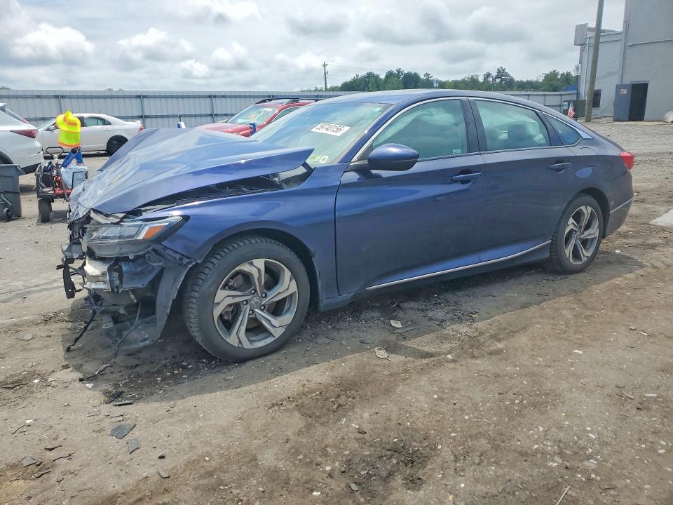 HONDA ACCORD 2018 with VIN 1HGCV2F56JA027391 - Photo from auction